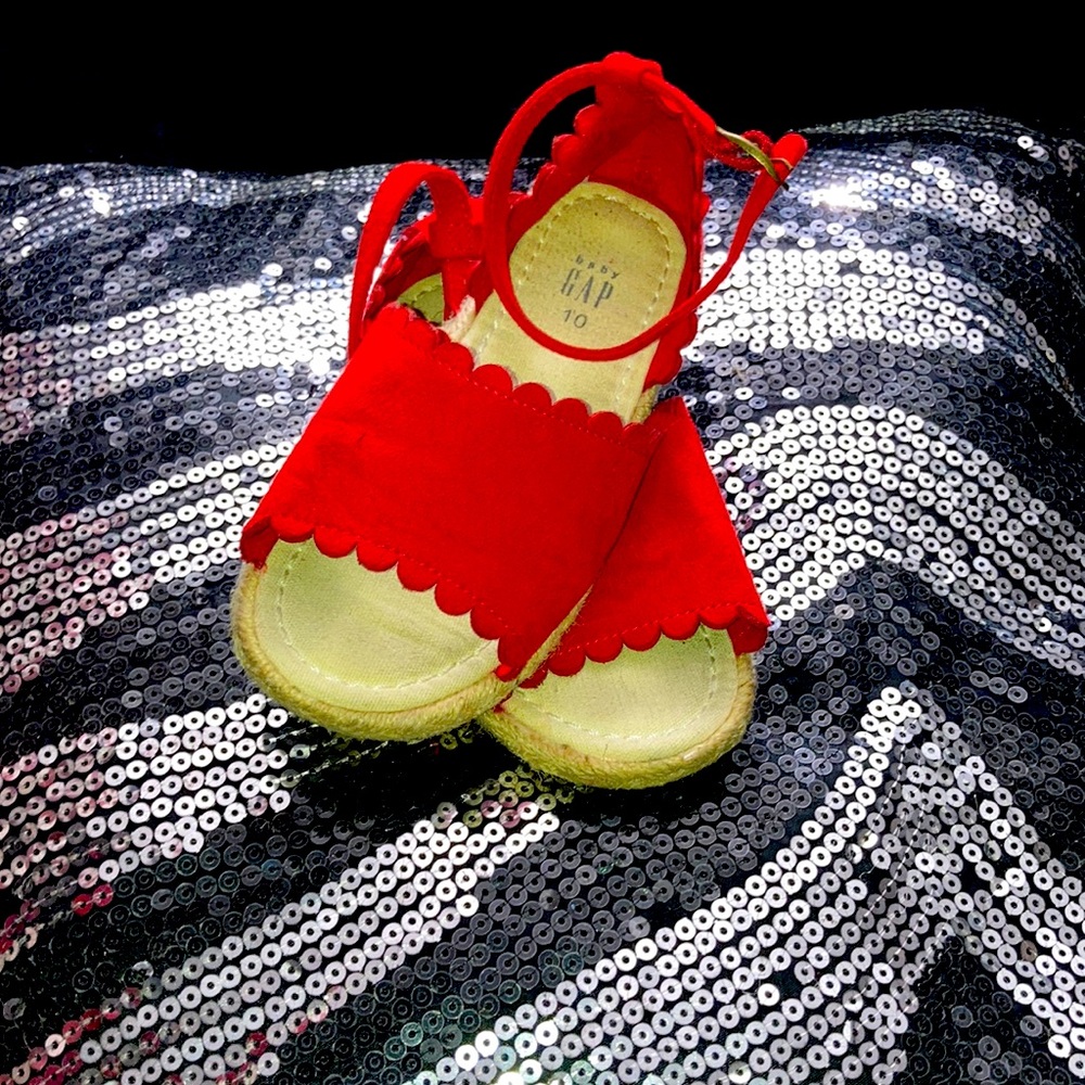 Bright Red Gap Toddler Girls Sandals Size 10C